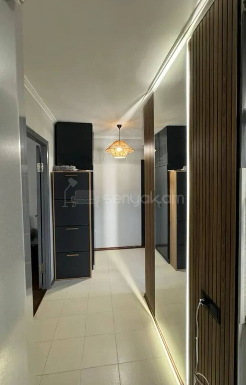 4 Սենյականոց Բնակարան, 80քմ, 4/4 հարկ, Կապիտալ Վերանորոգված