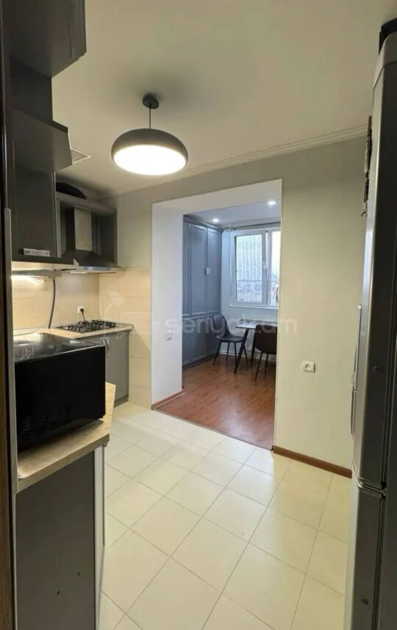 4 Սենյականոց Բնակարան, 80քմ, 4/4 հարկ, Կապիտալ Վերանորոգված