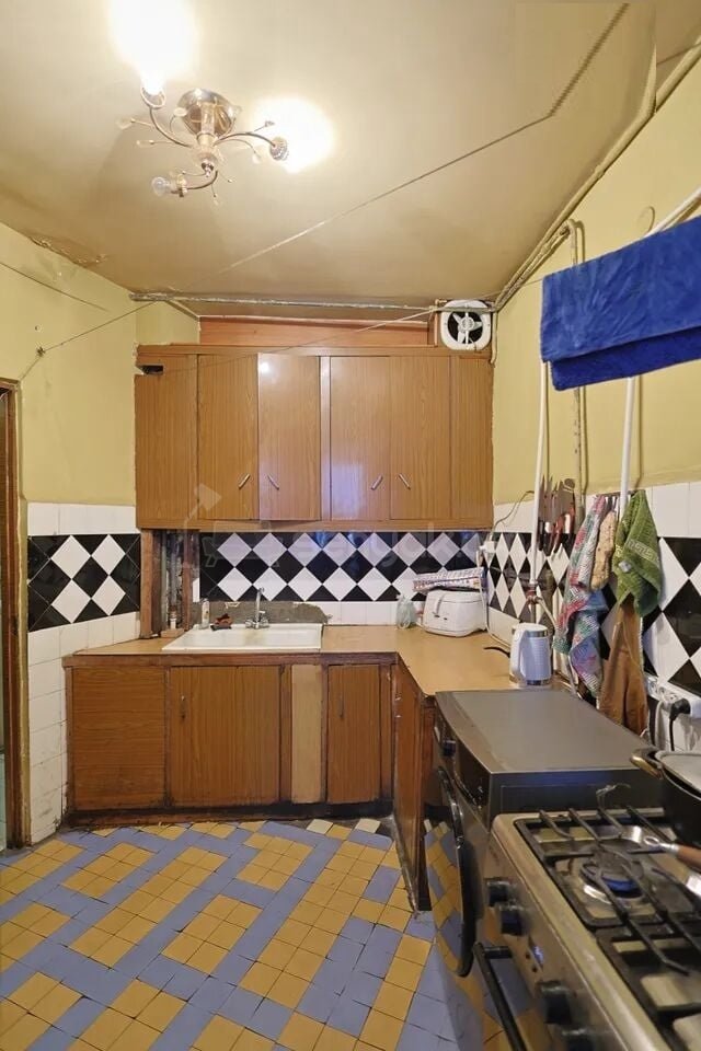 4 Սենյականոց Բնակարան, 87քմ, 2/12 հարկ, Նորմալ Վիճակում