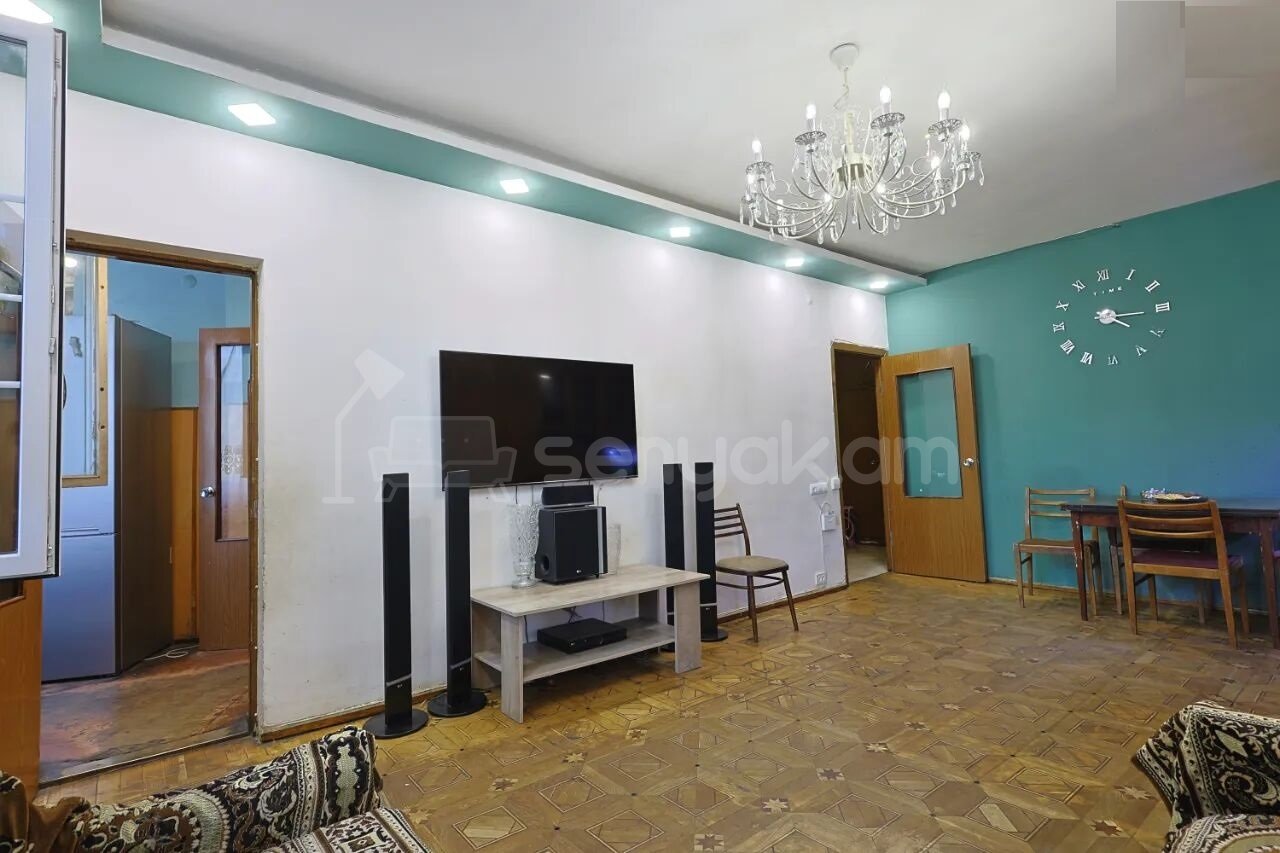 4 Սենյականոց Բնակարան, 87քմ, 2/12 հարկ, Նորմալ Վիճակում