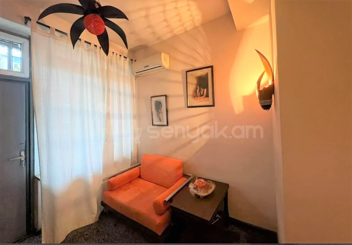 2 Սենյականոց Բնակարան Քարե Շենքում, 72քմ, 1/5 հարկ, Կապիտալ Վերանորոգված