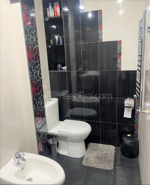 3 Սենյականոց Բնակարան, 86քմ, 1/11 հարկ, Կապիտալ Վերանորոգված