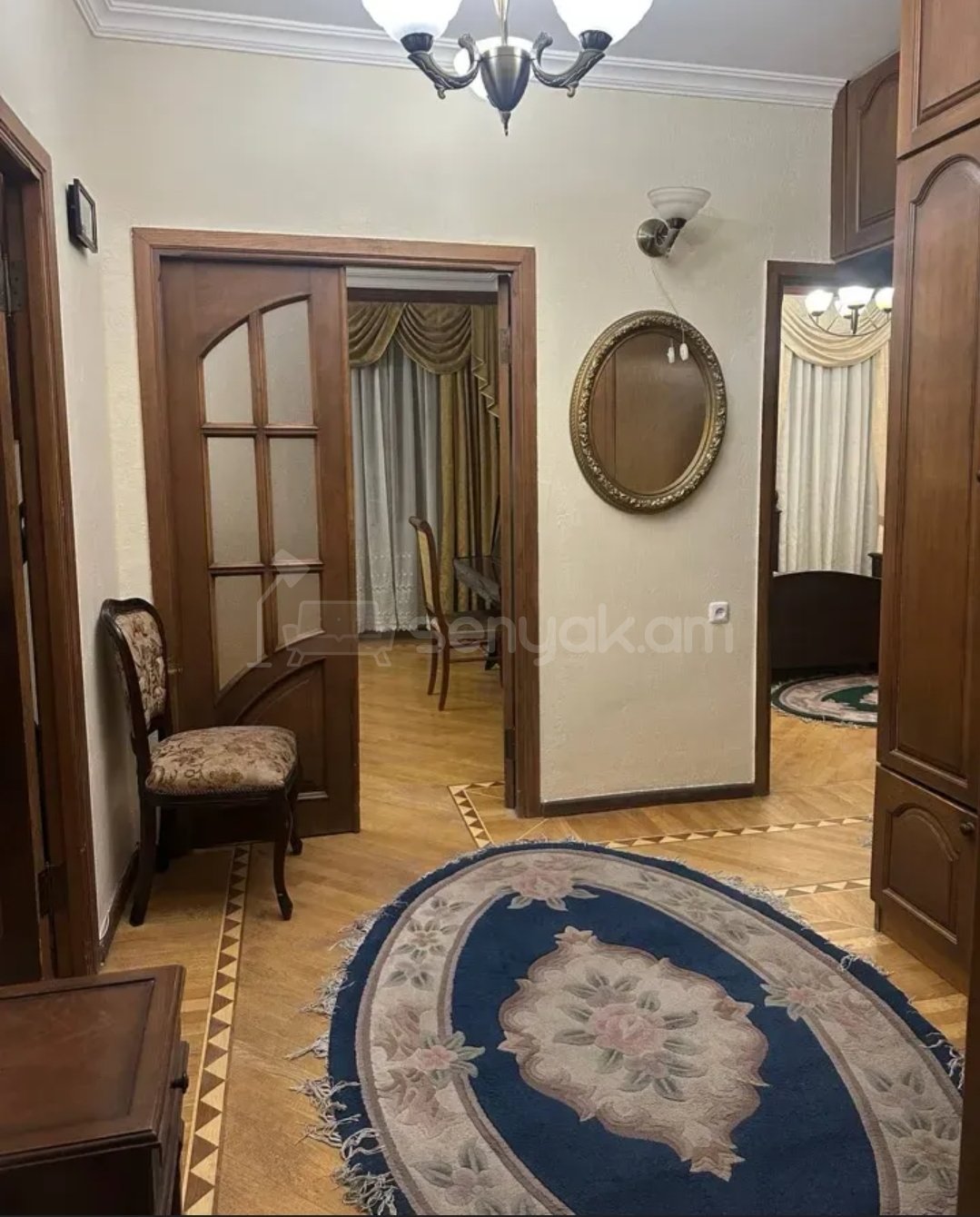 3 Սենյականոց Բնակարան Քարե Շենքում, 80քմ, 3/7 հարկ, Նորմալ Վիճակում, Կահավորված, Արևկող