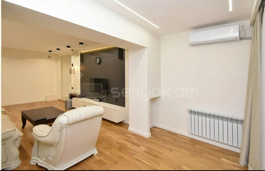 3 Սենյականոց Բնակարան Քարե Շենքում, 78քմ, 2/5 հարկ, Դիզայներական Վերանորոգված, Կահավորված