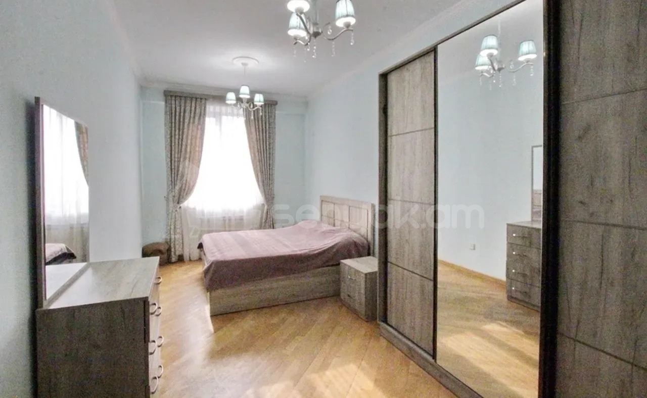 2 Սենյականոց Բնակարան Նորակառույցում, 76քմ, 12/13 հարկ, Կապիտալ Վերանորոգված