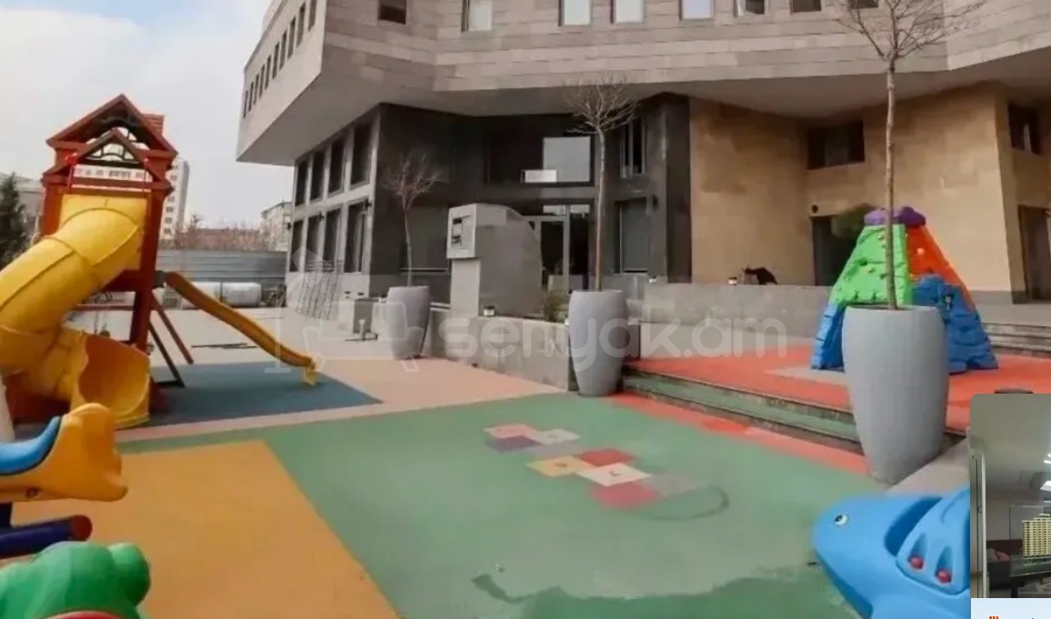 4 Սենյականոց Բնակարան Նորակառույցում, 140քմ, 11/20 հարկ, Դիզայներական Վերանորոգված, Կահավորված