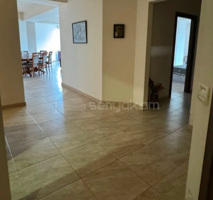 4 Սենյականոց Բնակարան Նորակառույցում, 140քմ, 11/20 հարկ, Դիզայներական Վերանորոգված, Կահավորված