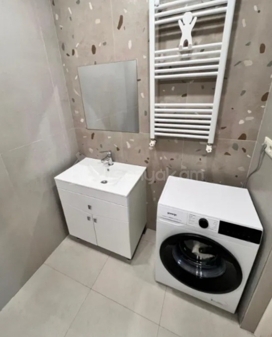 2 Սենյականոց Բնակարան Նորակառույցում, 59քմ, 11/14 հարկ, Դիզայներական Վերանորոգված