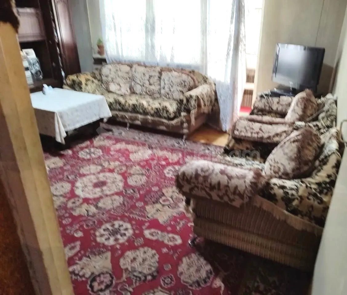 3 Սենյականոց Բնակարան, 70քմ, 3/9 հարկ, Նորմալ Վիճակում