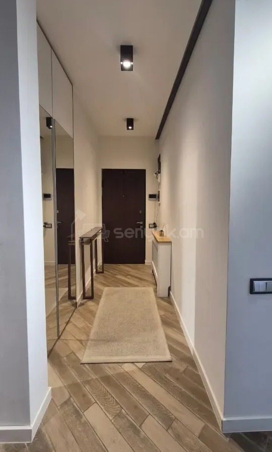 3 Սենյականոց Բնակարան Նորակառույցում, 75քմ, 4/4 հարկ, Կապիտալ Վերանորոգված