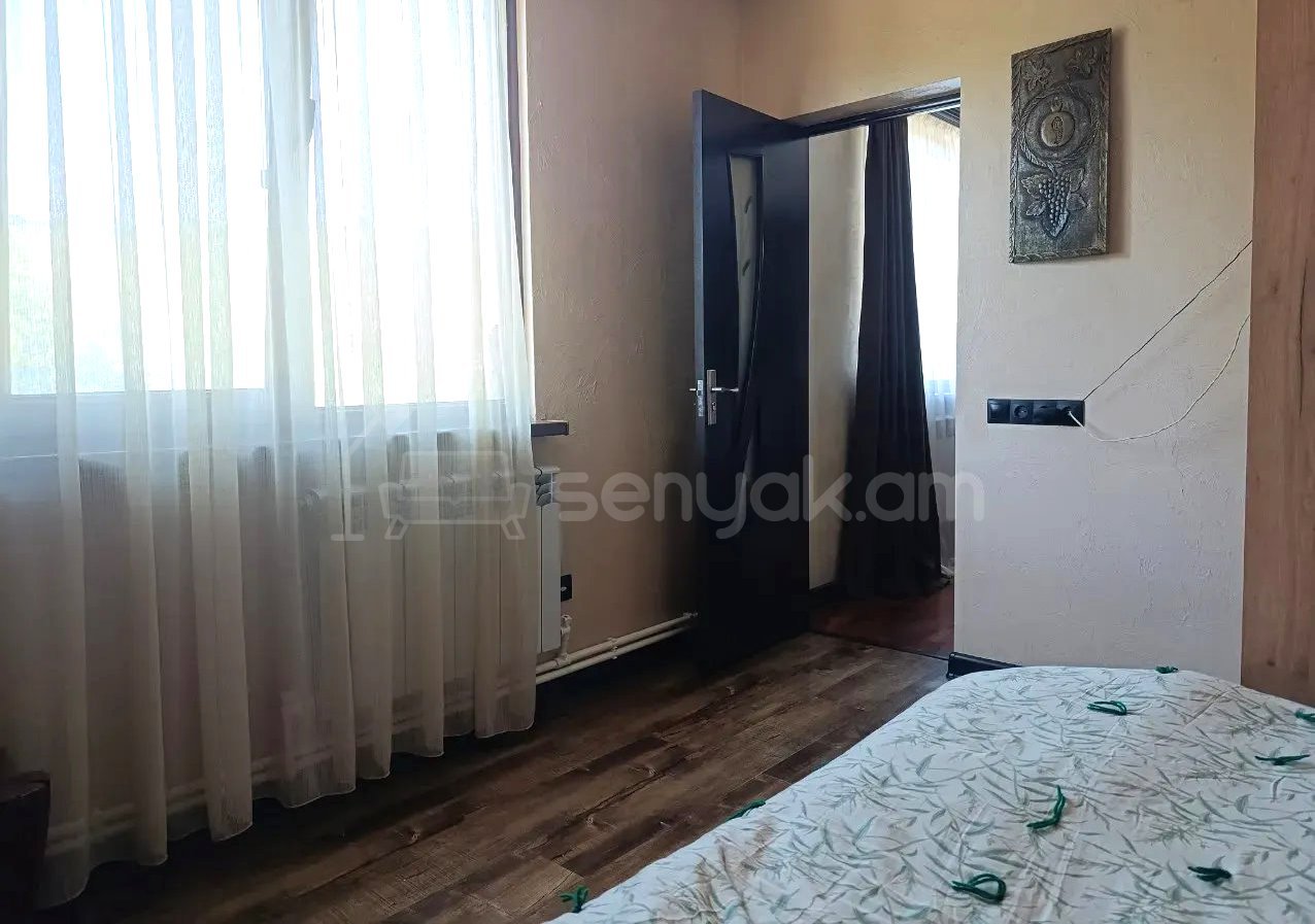 3 Սենյականոց Բնակարան, 50քմ, 4/6 հարկ, Կապիտալ Վերանորոգված