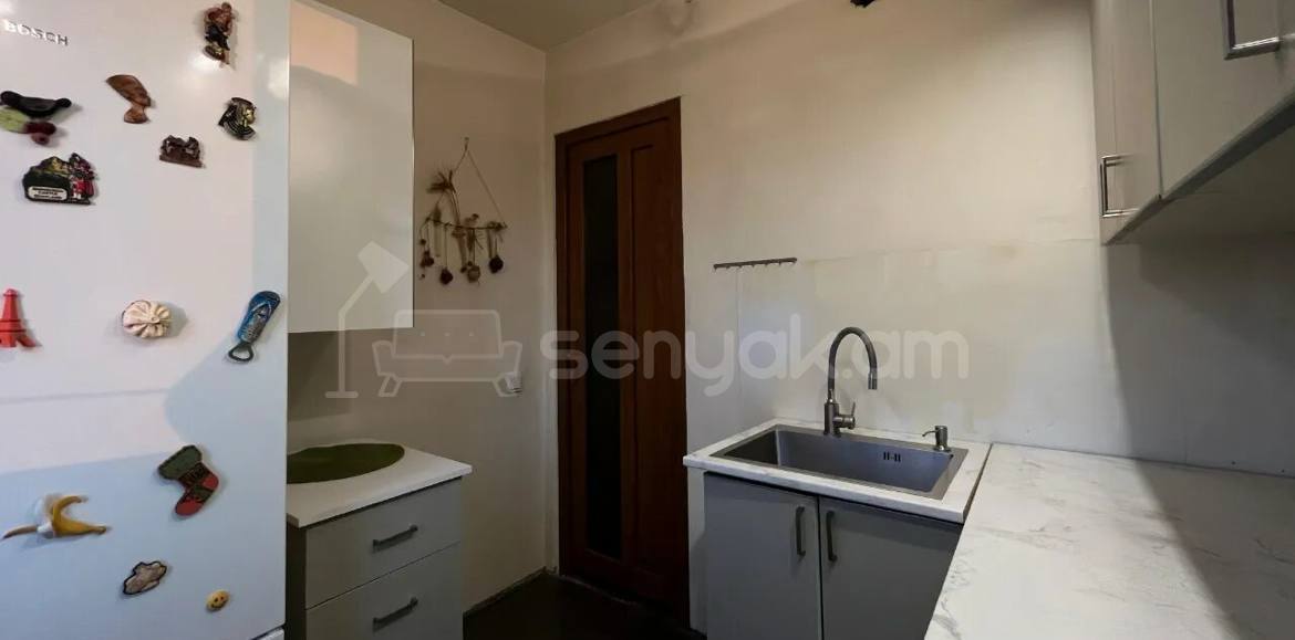 3 Սենյականոց Բնակարան, 64քմ, 5/5 հարկ, Կոսմետիկ Վերանորոգված