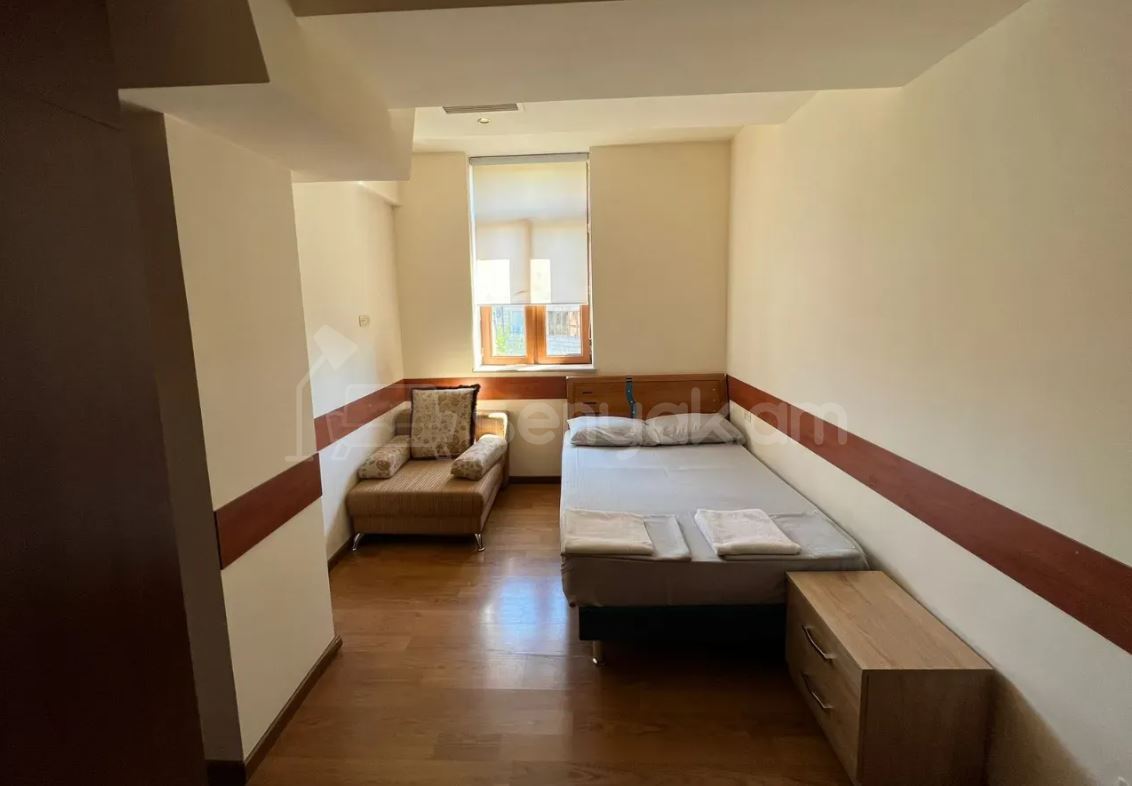 3 Սենյականոց Բնակարան Քարե Շենքում, 68քմ, 4/6 հարկ, Կապիտալ Վերանորոգված