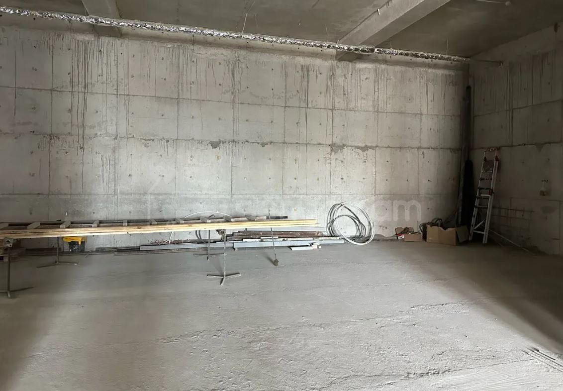 Նորակառույց Կոմերցիոն Տարածք, 220քմ