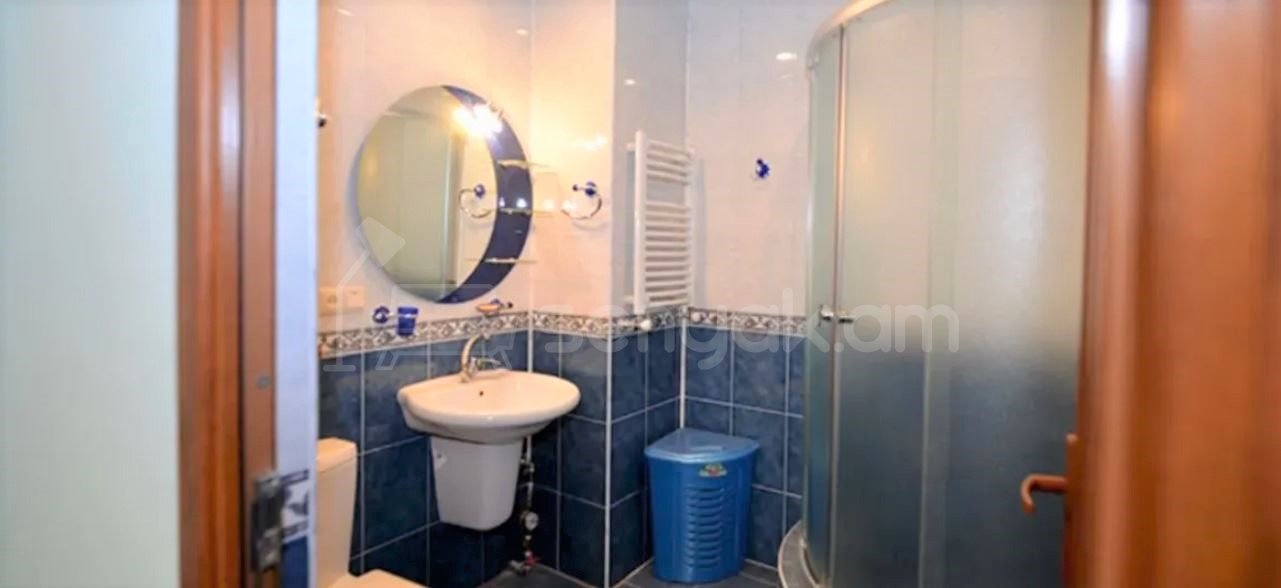 2 Սենյականոց Բնակարան, 91քմ, 2/15 հարկ, Կապիտալ Վերանորոգված, Կահավորված, Արևկող