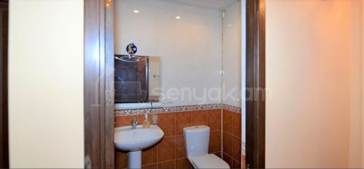 2 Սենյականոց Բնակարան, 91քմ, 2/15 հարկ, Կապիտալ Վերանորոգված, Կահավորված, Արևկող