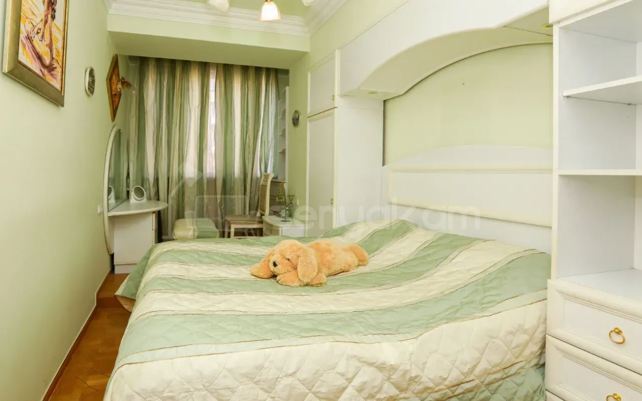 3 Սենյականոց Բնակարան, 81քմ, 5/10 հարկ, Կապիտալ Վերանորոգված