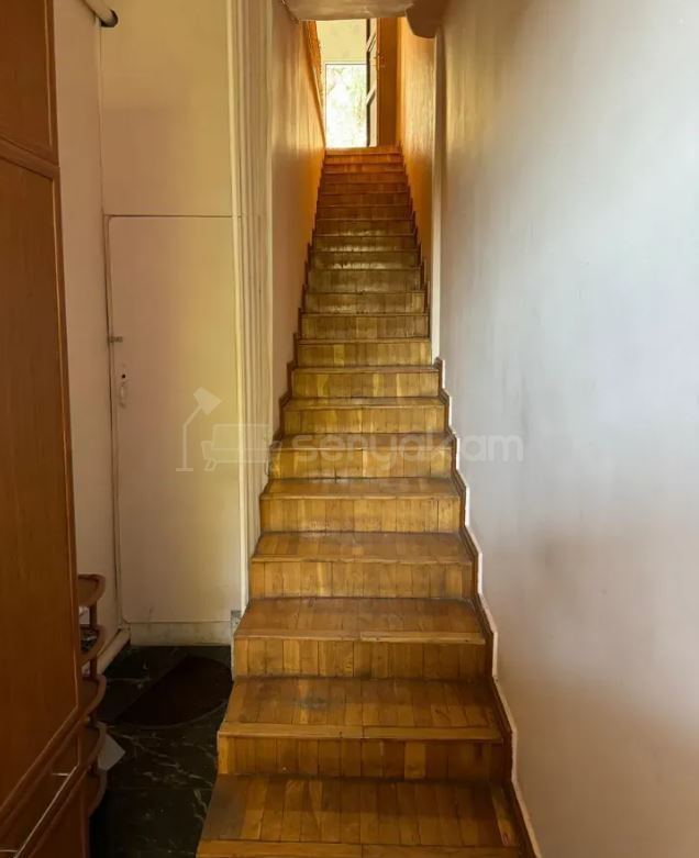 3 Սենյականոց Սեփական Տուն, 120քմ, Կապիտալ Վերանորոգված, Կահավորված, Ավտոտնակով