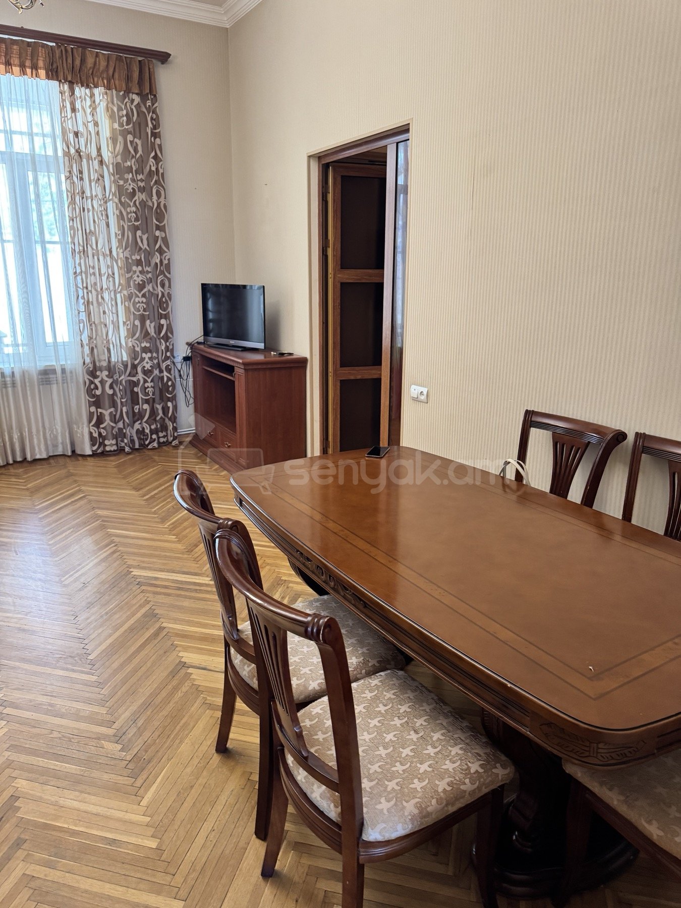 3 Սենյականոց Սեփական Տուն, 120քմ, Կապիտալ Վերանորոգված, Կահավորված, Ավտոտնակով