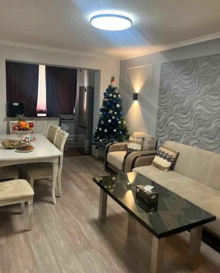 2 Սենյականոց Բնակարան, 40քմ, 3/5 հարկ, Կապիտալ Վերանորոգված