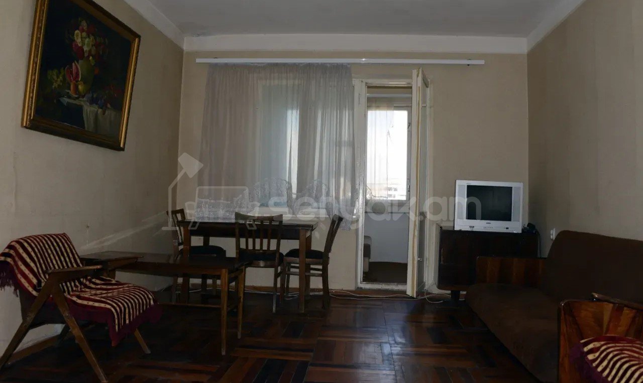 1 Սենյականոց Բնակարան, 54քմ, 8/9 հարկ, Նորմալ Վիճակում