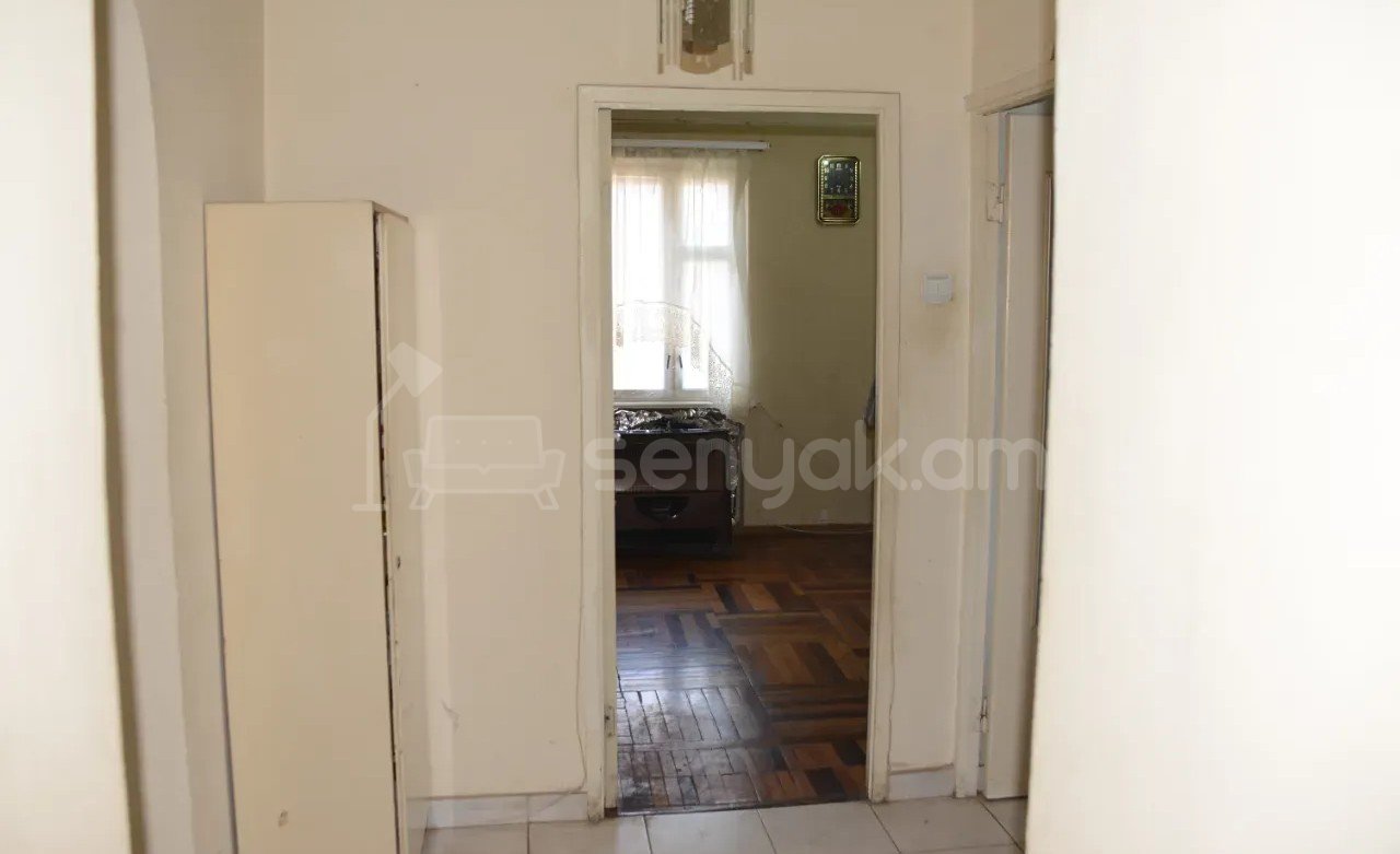 1 Սենյականոց Բնակարան, 54քմ, 8/9 հարկ, Նորմալ Վիճակում