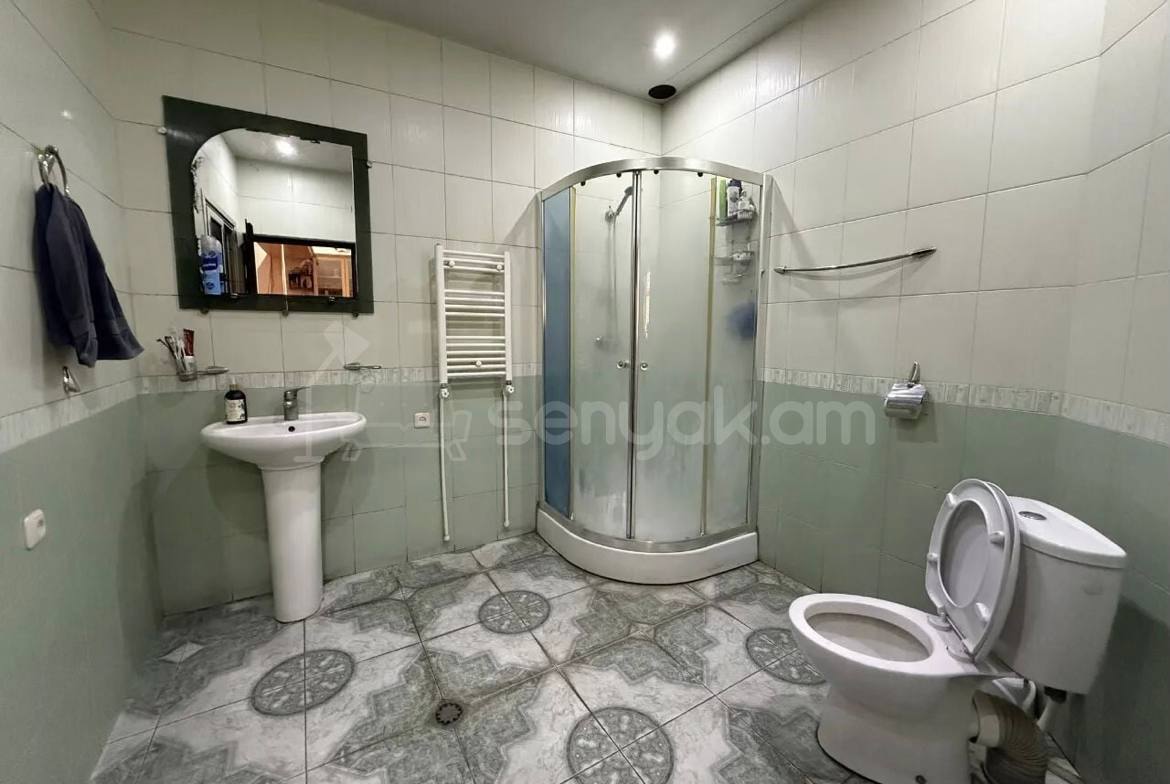 5 Սենյականոց Սեփական Տուն, 340քմ, Կապիտալ Վերանորոգված, Ավտոտնակով