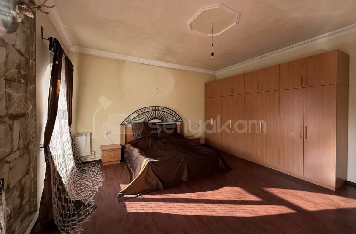 5 Սենյականոց Սեփական Տուն, 340քմ, Կապիտալ Վերանորոգված, Ավտոտնակով