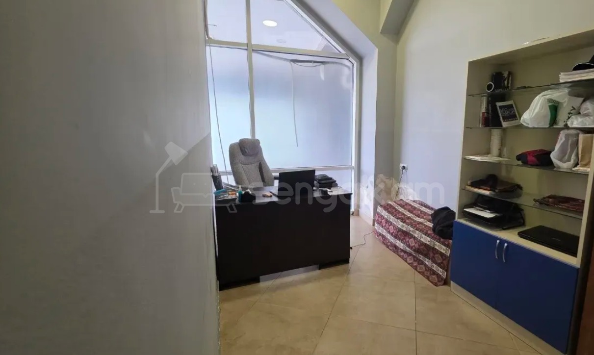 Նորակառույց Օֆիսային Տարածք, 150քմ