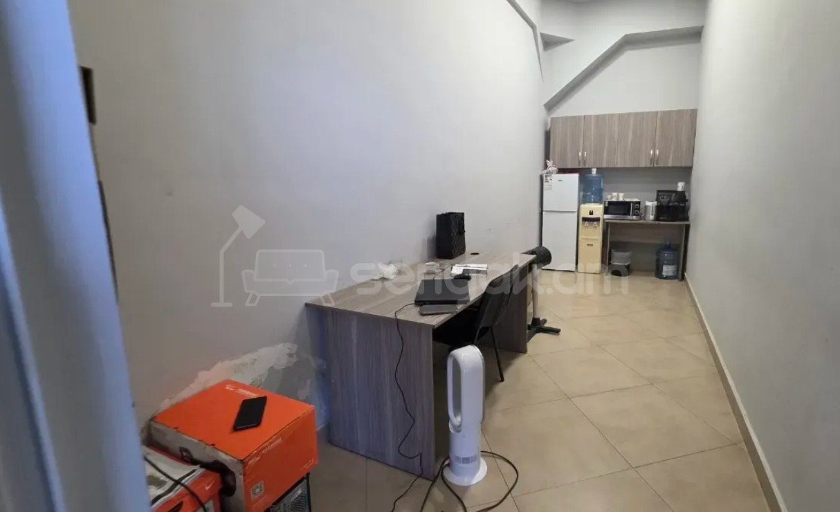 Նորակառույց Օֆիսային Տարածք, 150քմ