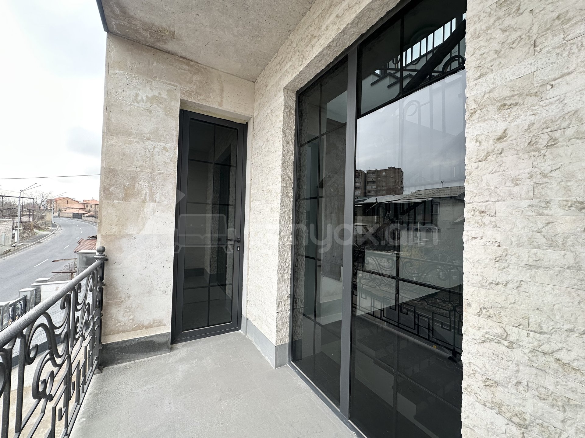 Օֆիսային Տարածք, 130քմ, Կապիտալ Վերանորոգված