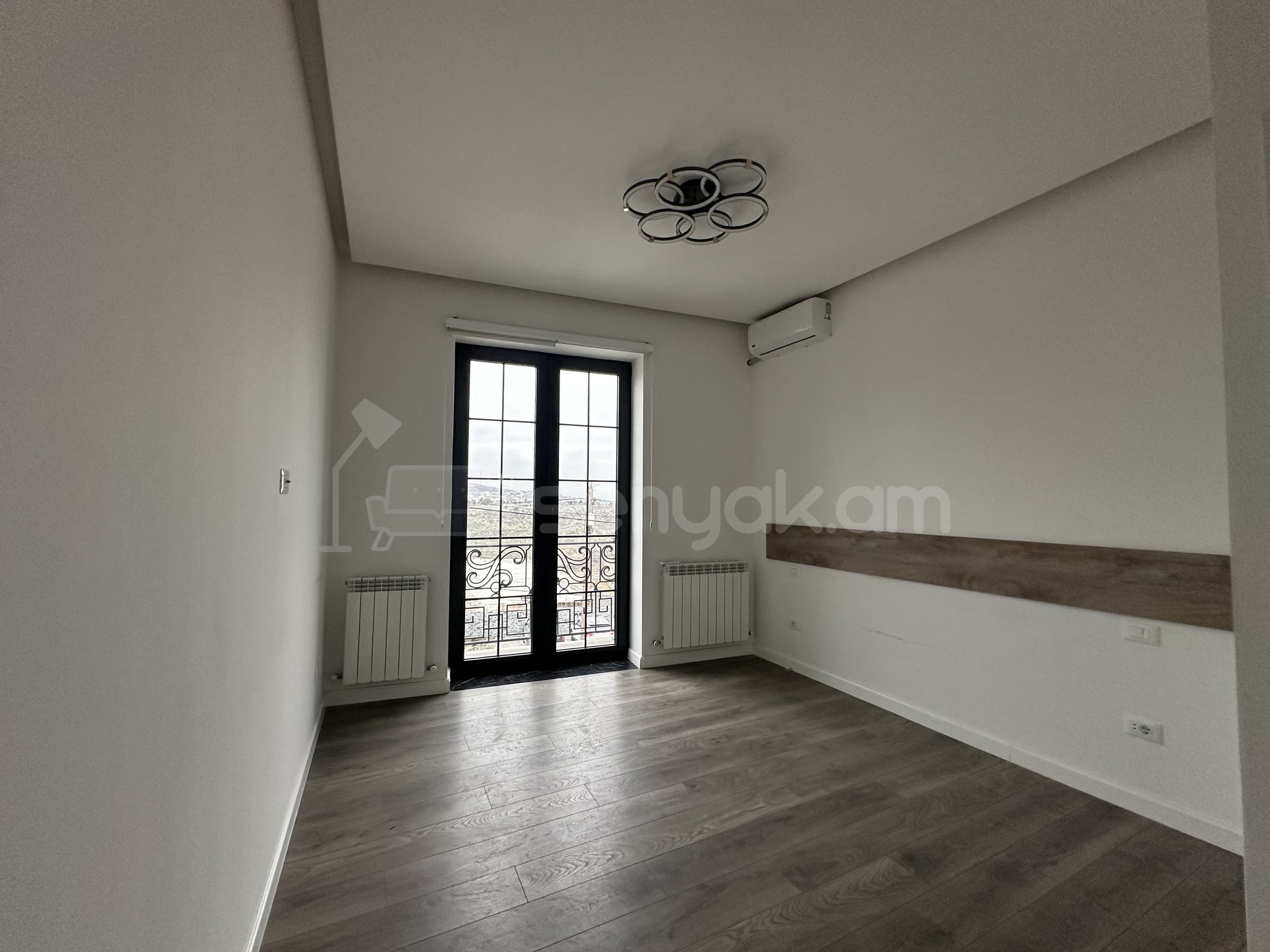 Օֆիսային Տարածք, 130քմ, Կապիտալ Վերանորոգված