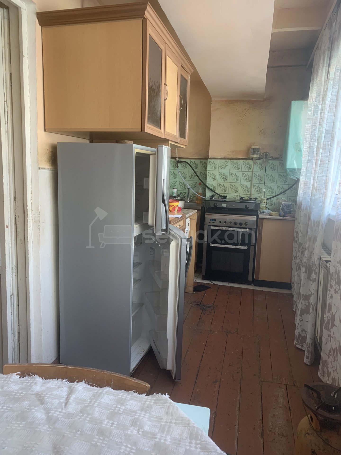 3 Սենյականոց Բնակարան, 67քմ, 3/9 հարկ, Նորմալ Վիճակում, Կահավորված