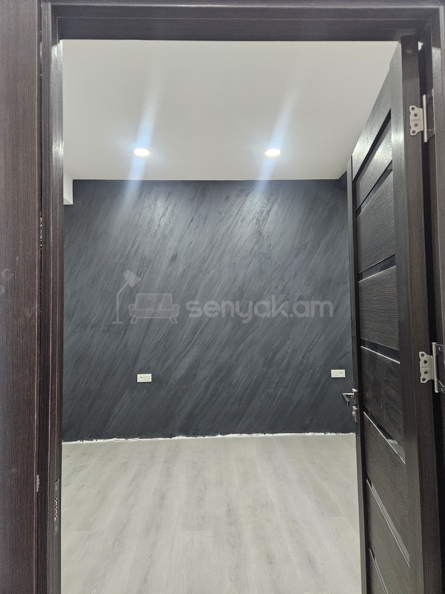 2 Սենյականոց Սեփական Տուն, 65քմ, Կապիտալ Վերանորոգված