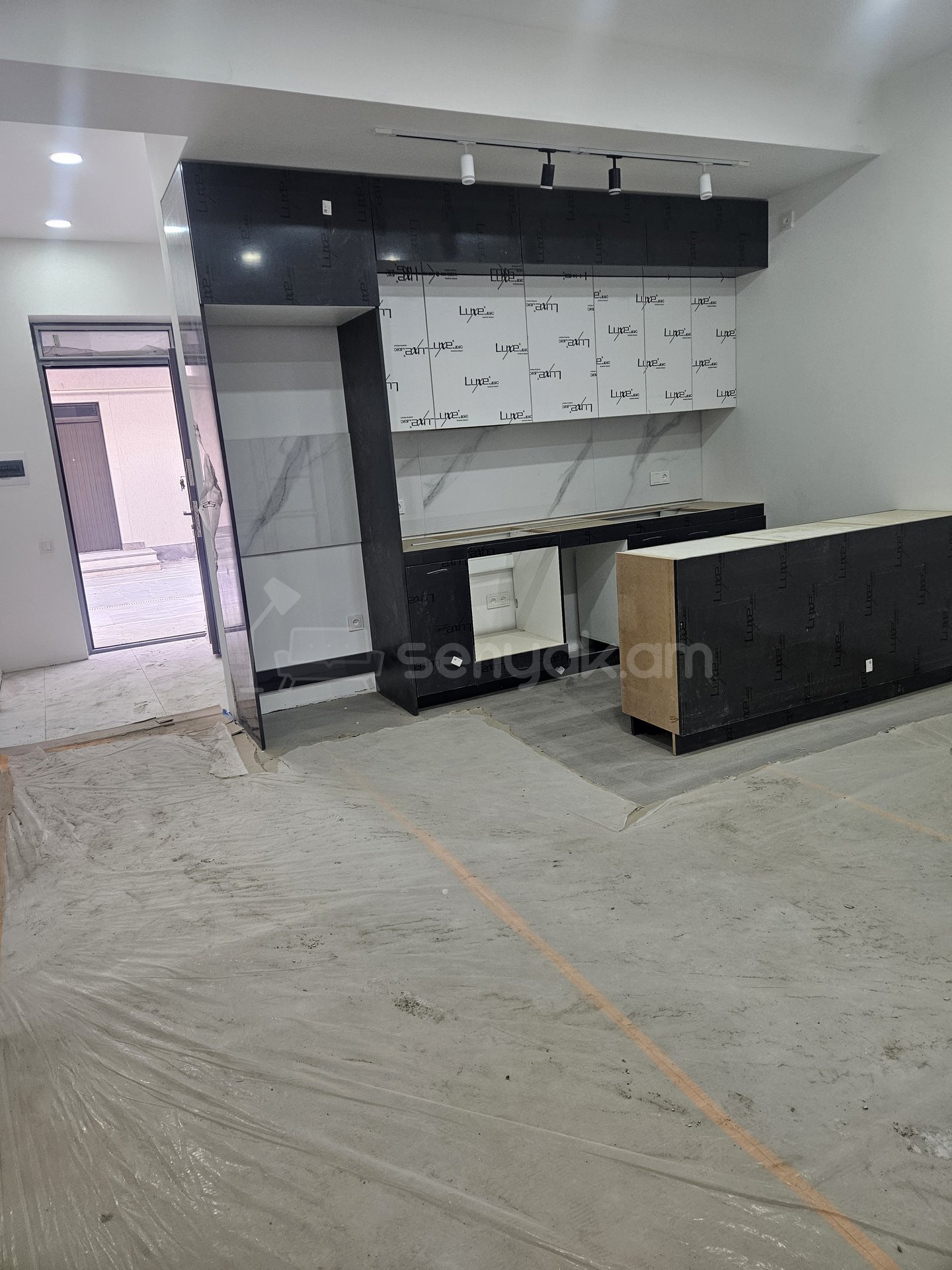 2 Սենյականոց Սեփական Տուն, 65քմ, Կապիտալ Վերանորոգված