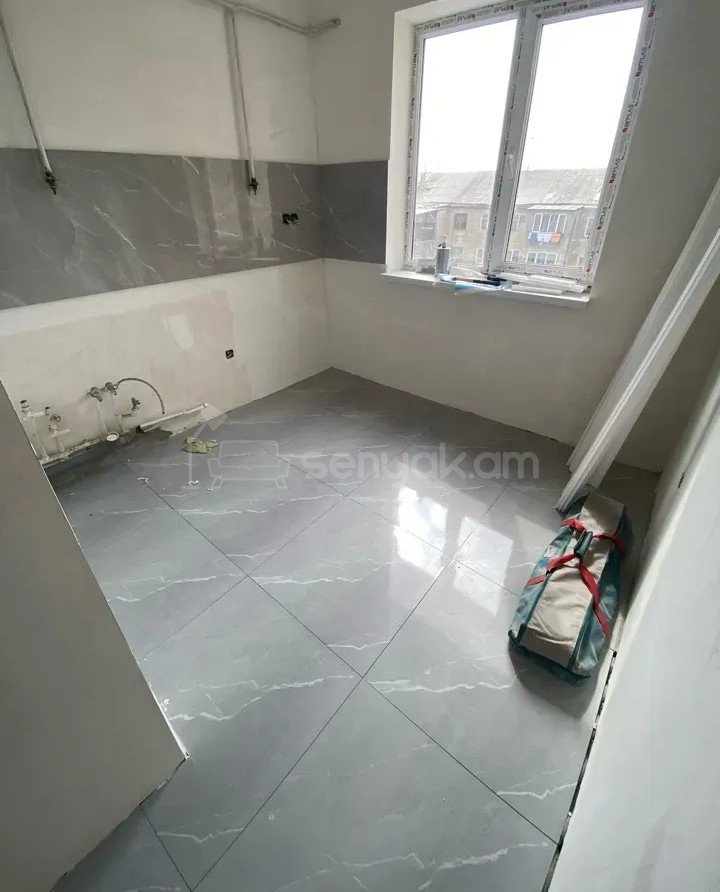 1 Սենյականոց Բնակարան, 36քմ, 4/4 հարկ, Կապիտալ Վերանորոգված