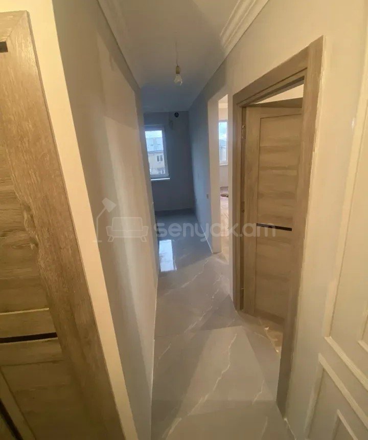 1 Սենյականոց Բնակարան, 36քմ, 4/4 հարկ, Կապիտալ Վերանորոգված