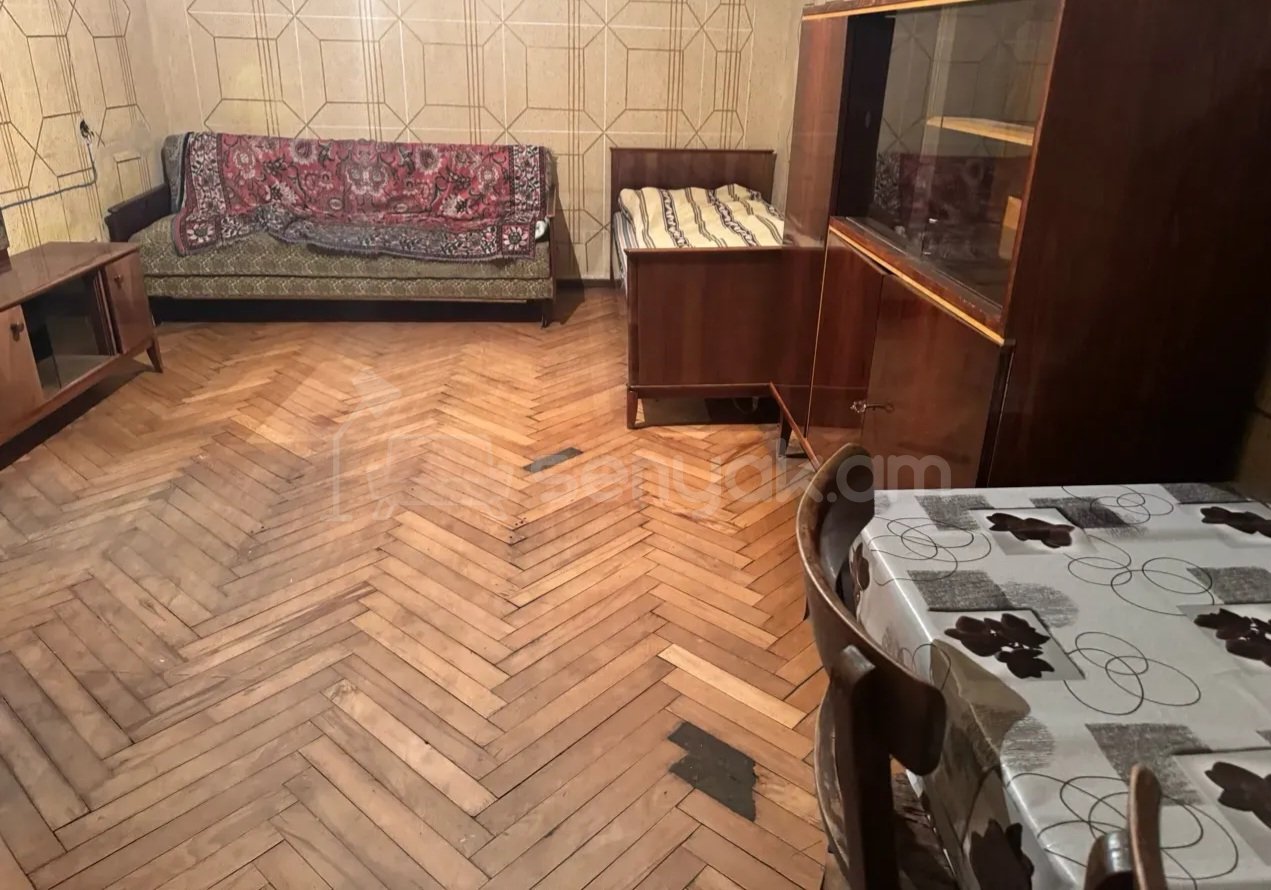 1 Սենյականոց Բնակարան, 30քմ, 4/4 հարկ, Պետական Վիճակում