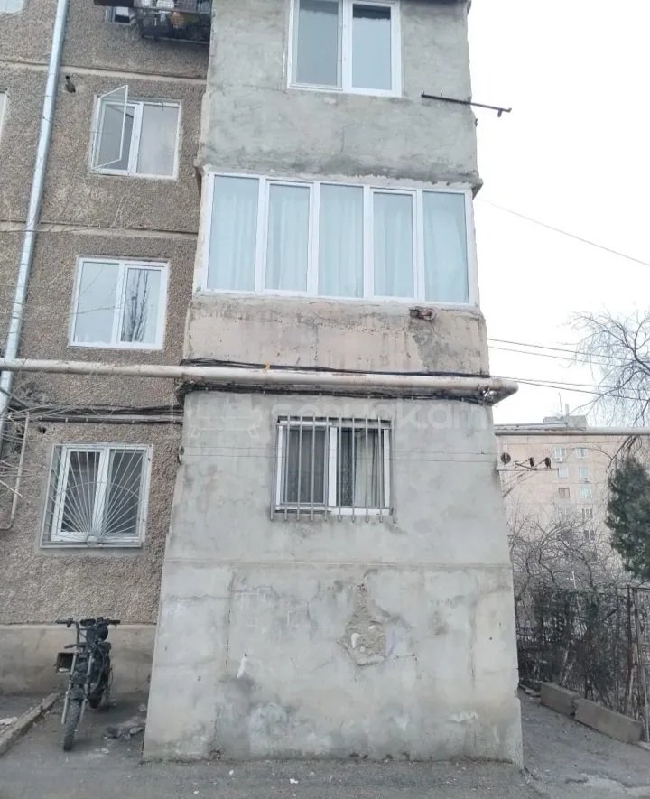 1 Սենյականոց Բնակարան, 36քմ, 2/5 հարկ, Կոսմետիկ Վերանորոգված