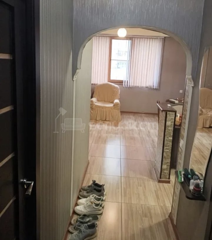 2 Սենյականոց Բնակարան Քարե Շենքում, 68քմ, 4/5 հարկ, Կապիտալ Վերանորոգված, Կահավորված