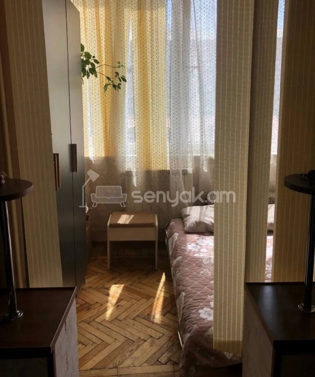 3 Սենյականոց Բնակարան Քարե Շենքում, 64քմ, 4/4 հարկ, Կապիտալ Վերանորոգված