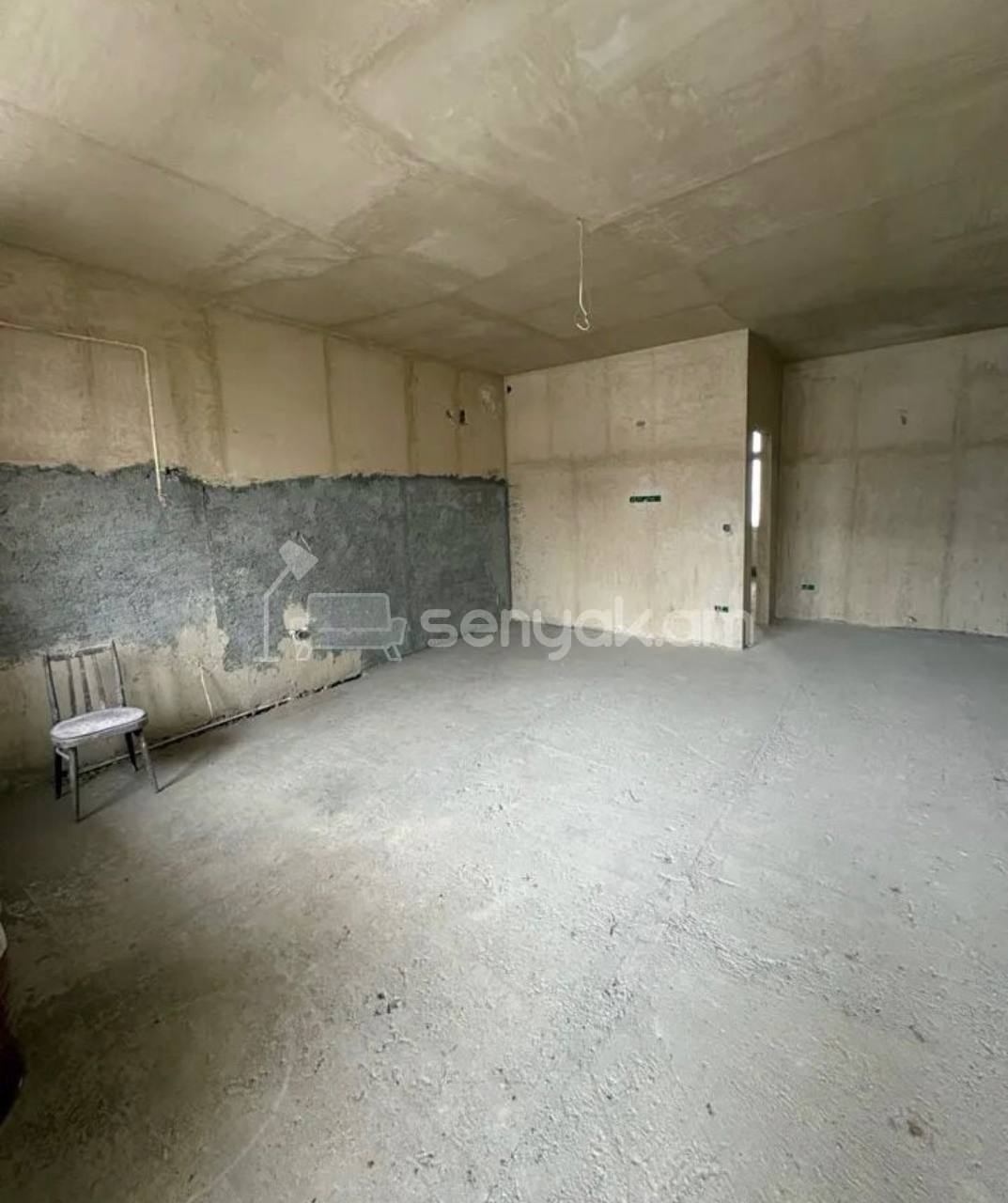 3 Սենյականոց Բնակարան Քարե Շենքում, 90քմ, 3/5 հարկ, Զրոյական Վիճակում