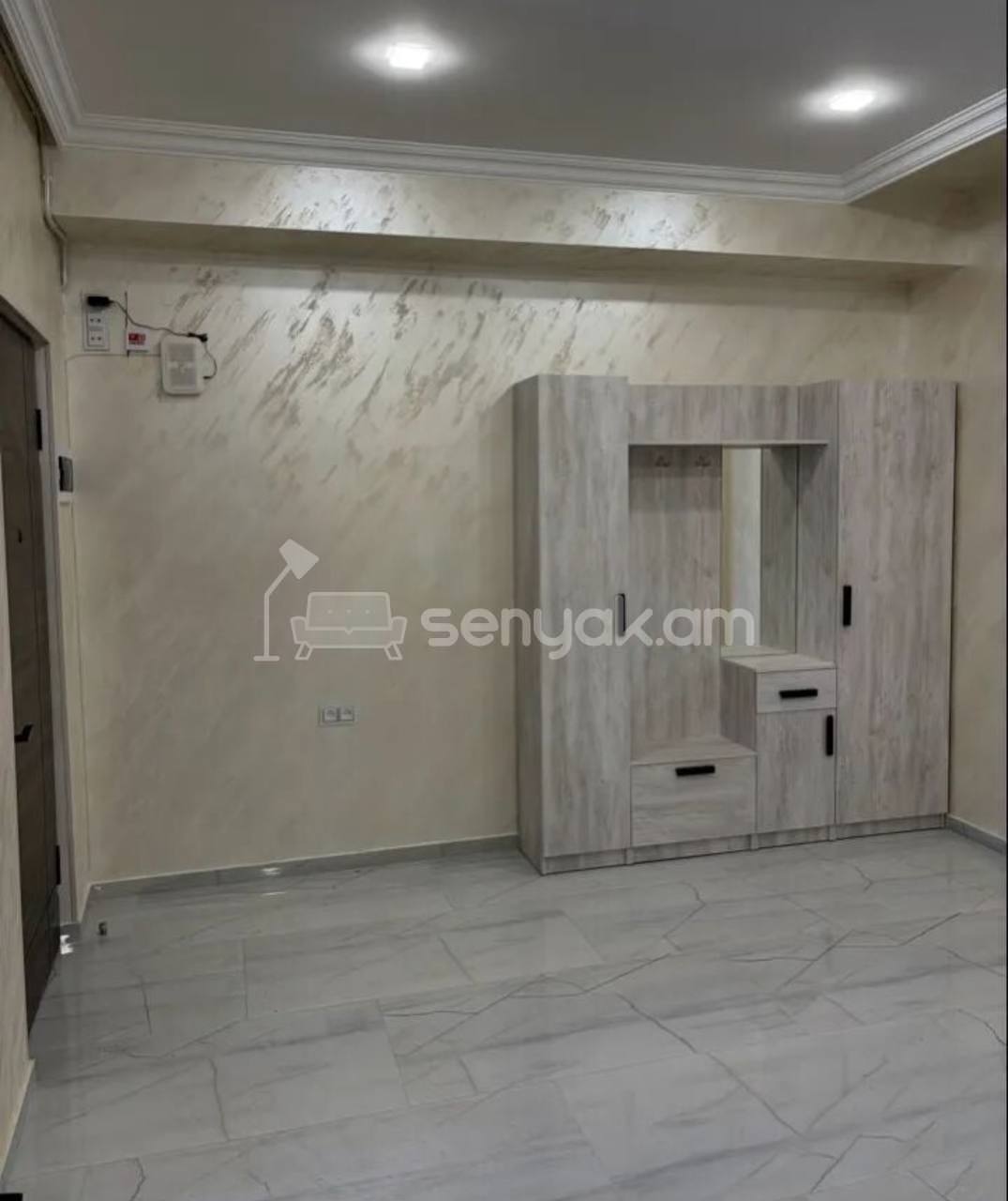 3 Սենյականոց Բնակարան, 110քմ, 12/18 հարկ, Կապիտալ Վերանորոգված