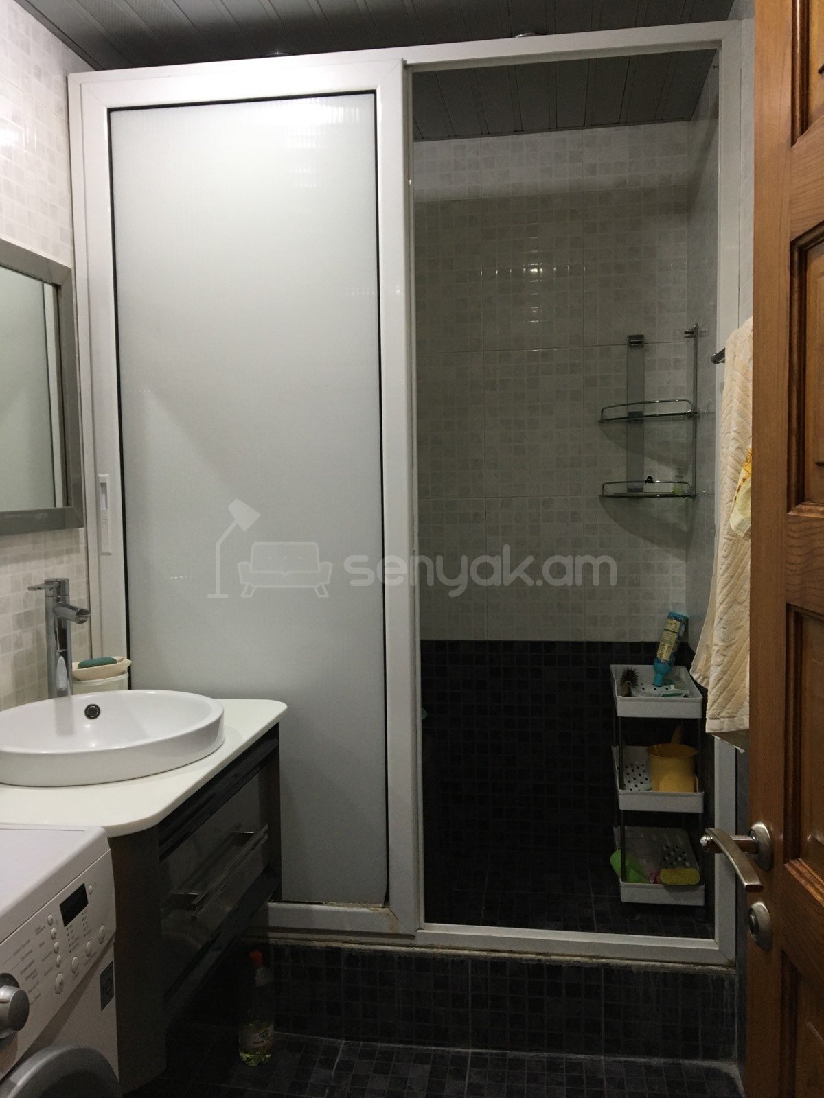 2 Սենյականոց Բնակարան, 65քմ, 3/10 հարկ, Կապիտալ Վերանորոգված, Կահավորված