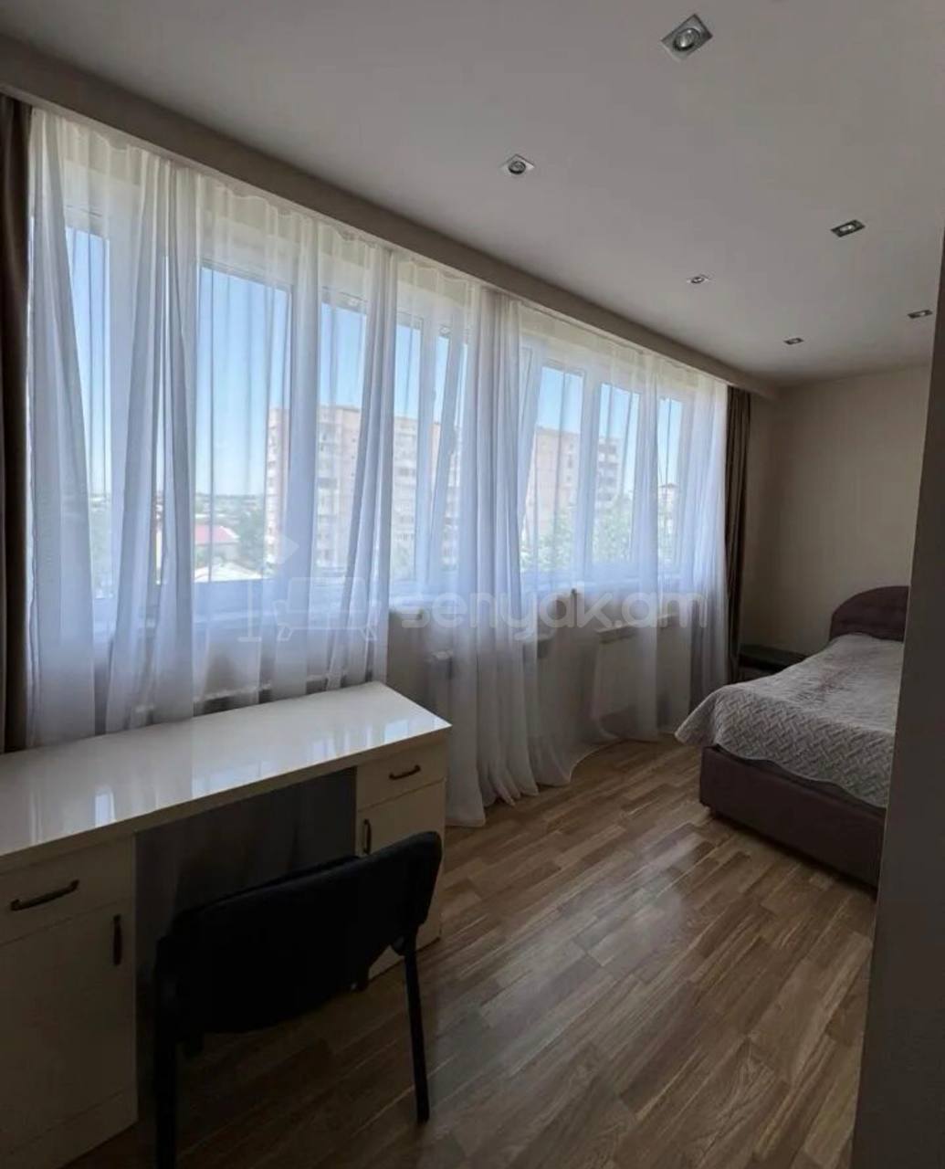 4 Սենյականոց Բնակարան, 99քմ, 4/9 հարկ, Կապիտալ Վերանորոգված