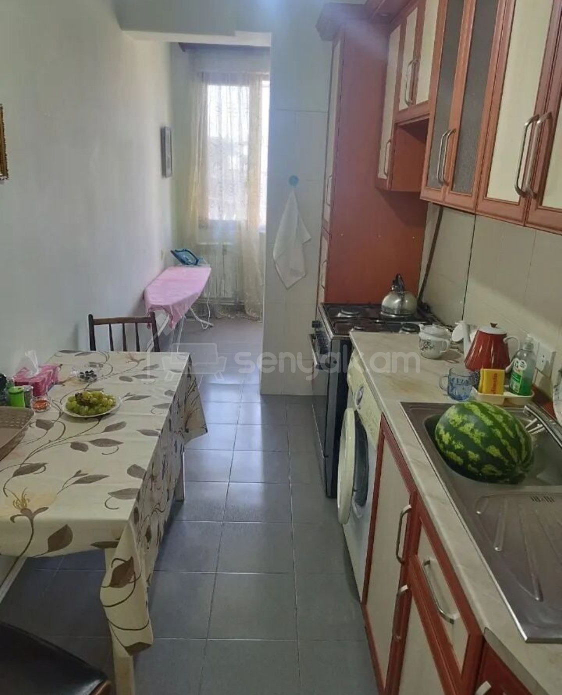 2 Սենյականոց Բնակարան Քարե Շենքում, 47քմ, 5/5 հարկ, Կապիտալ Վերանորոգված, Կահավորված