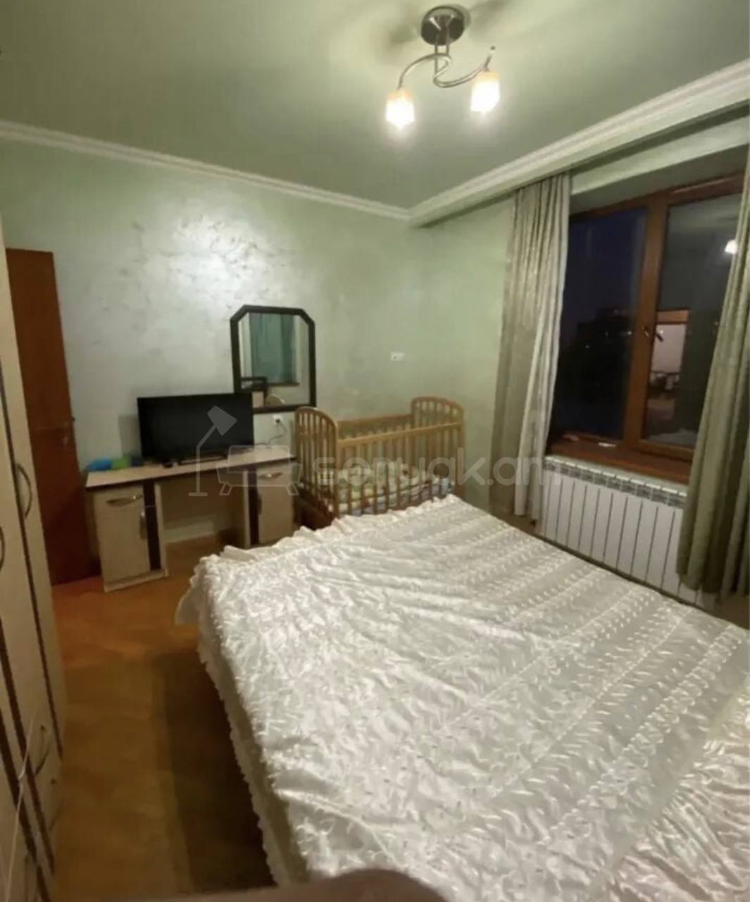 4 Սենյականոց Բնակարան, 80քմ, 3/12 հարկ, Կապիտալ Վերանորոգված, Կահավորված