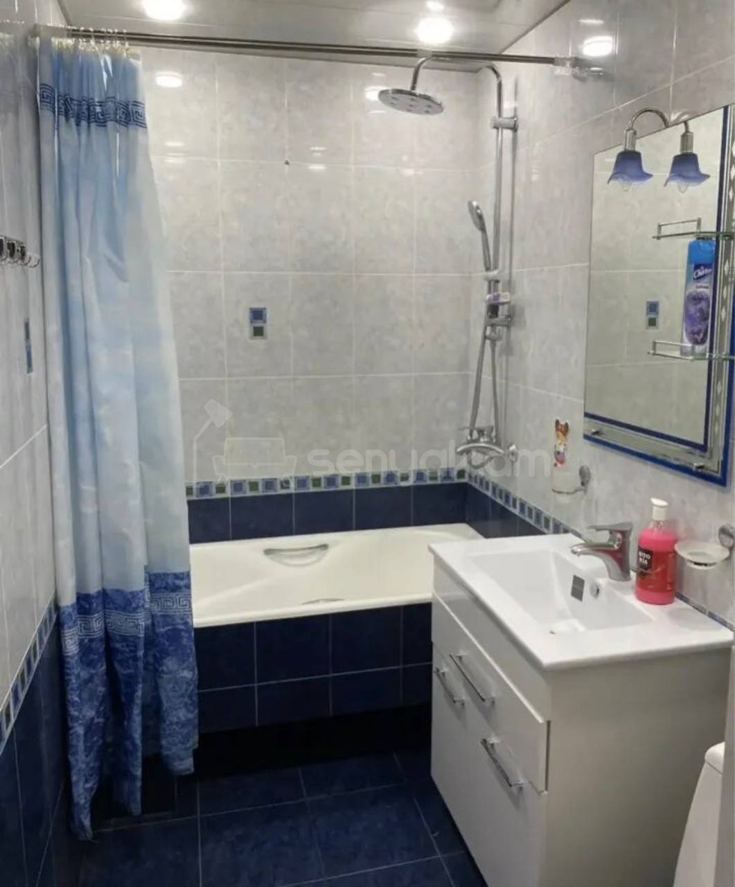 4 Սենյականոց Բնակարան, 80քմ, 3/12 հարկ, Կապիտալ Վերանորոգված, Կահավորված