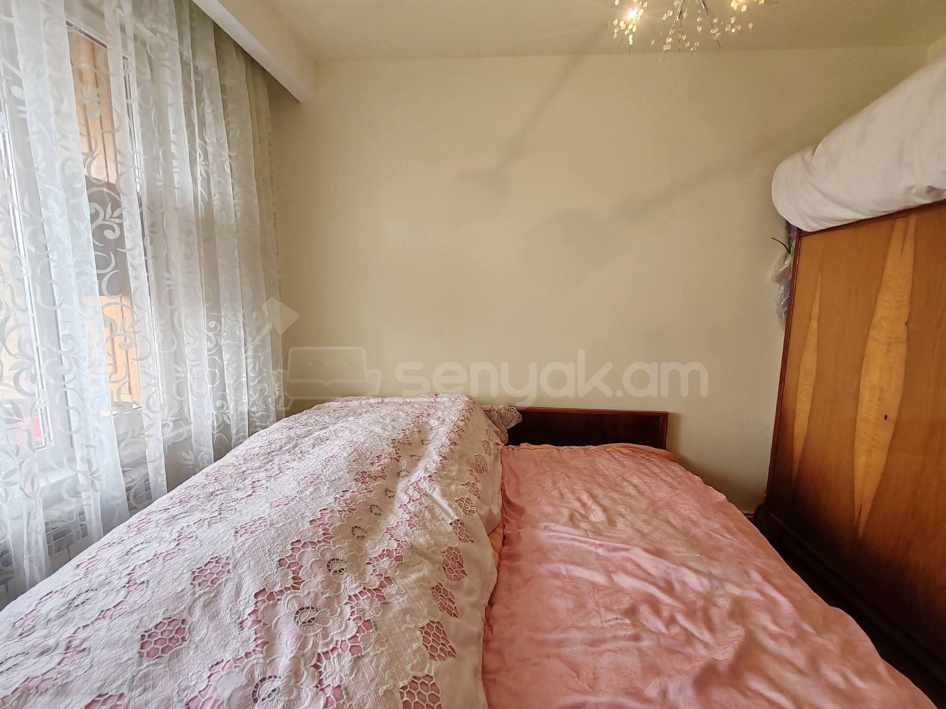 3 Սենյականոց Բնակարան, 80քմ, 11/15 հարկ, Նորմալ Վիճակում, Կահավորված