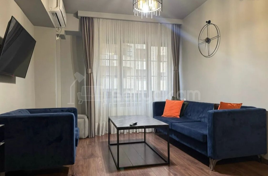 2 Սենյականոց Բնակարան Քարե Շենքում, 40քմ, 4/7 հարկ, Կապիտալ Վերանորոգված, Կահավորված